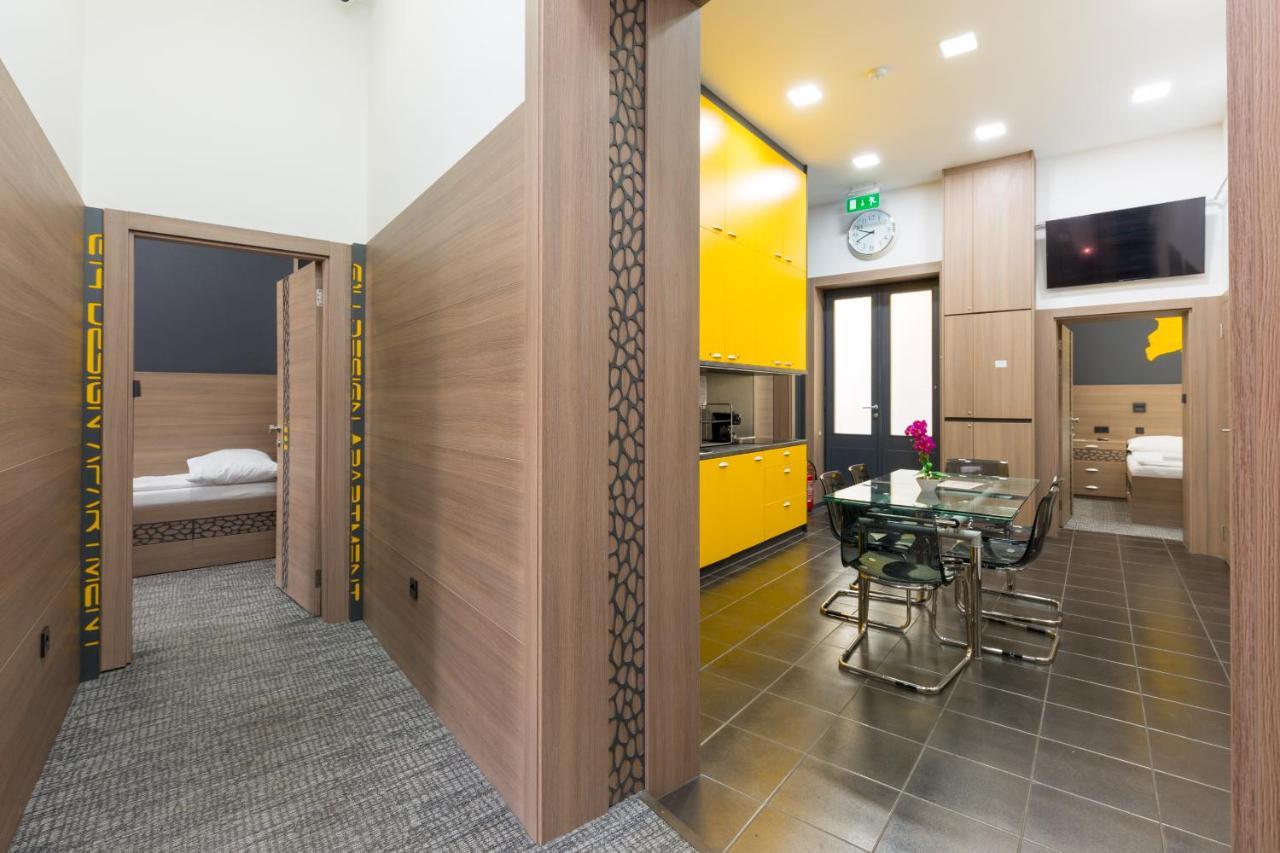 E14 Design Hostel Budapest Bagian luar foto