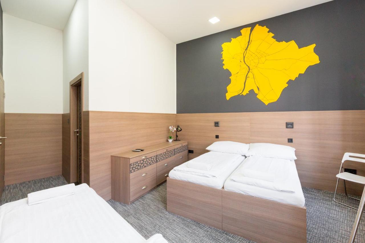 E14 Design Hostel Budapest Bagian luar foto