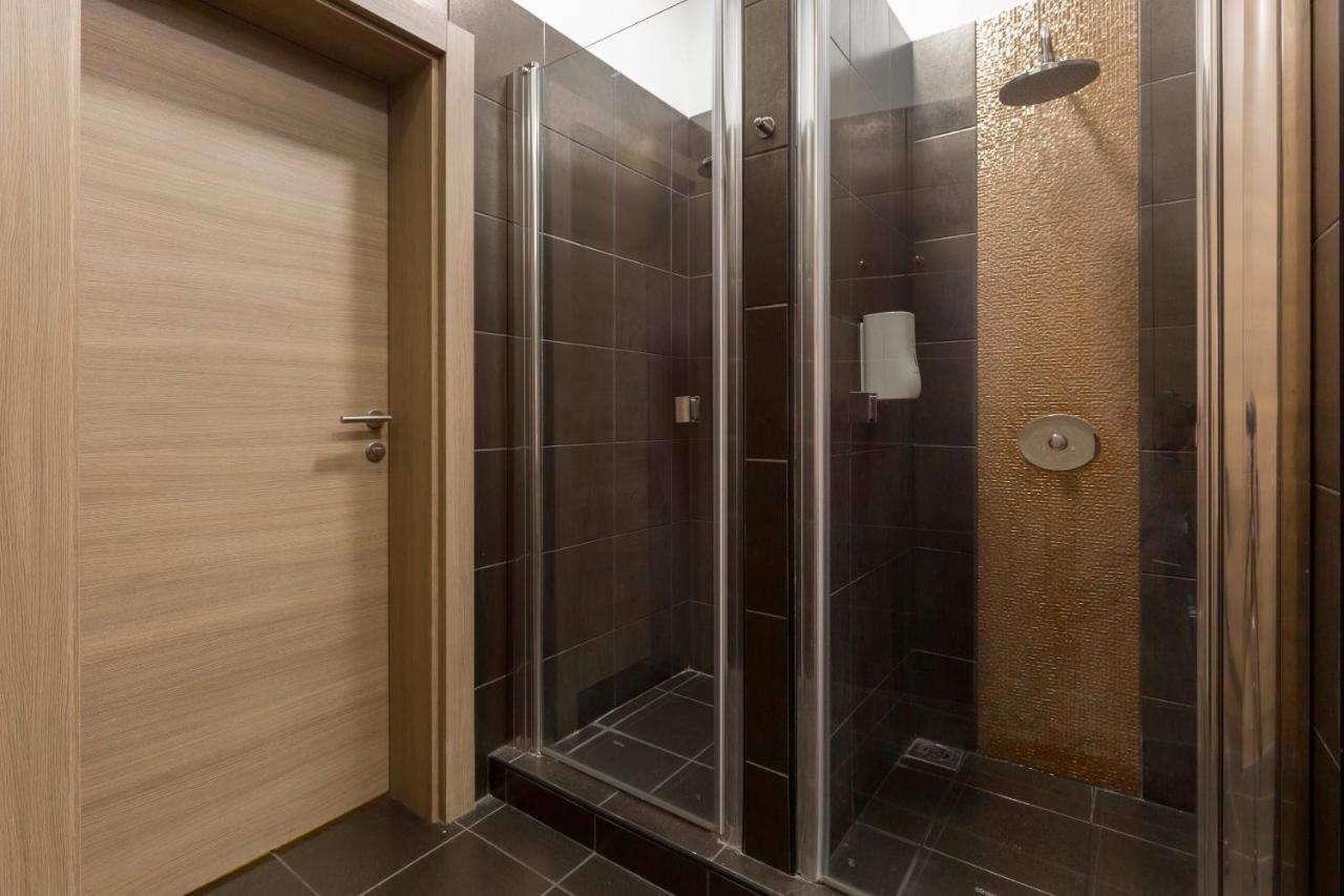 E14 Design Hostel Budapest Bagian luar foto