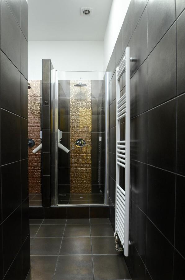 E14 Design Hostel Budapest Bagian luar foto